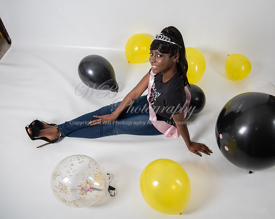 Holly_color_39